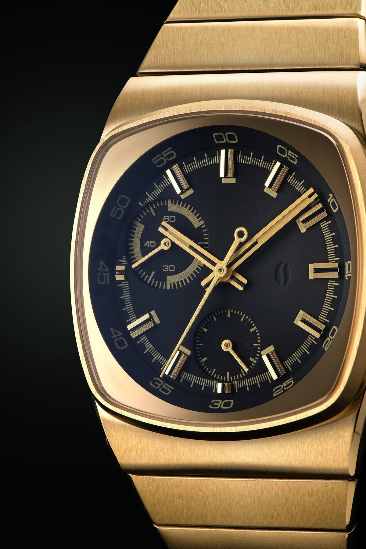Metric - Gold & Black Chronograph Watch